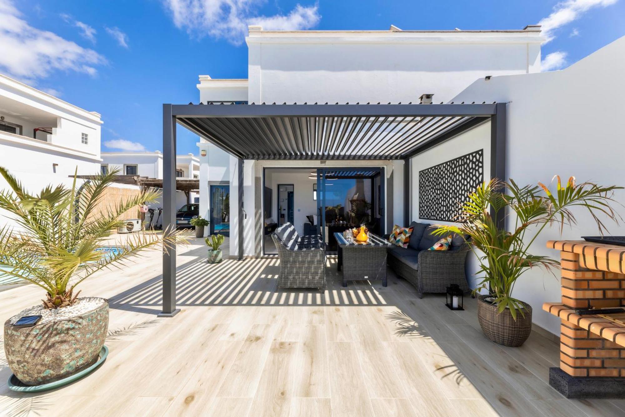 Villa Playa Blanca - Heated Pool, Aircon Exterior foto