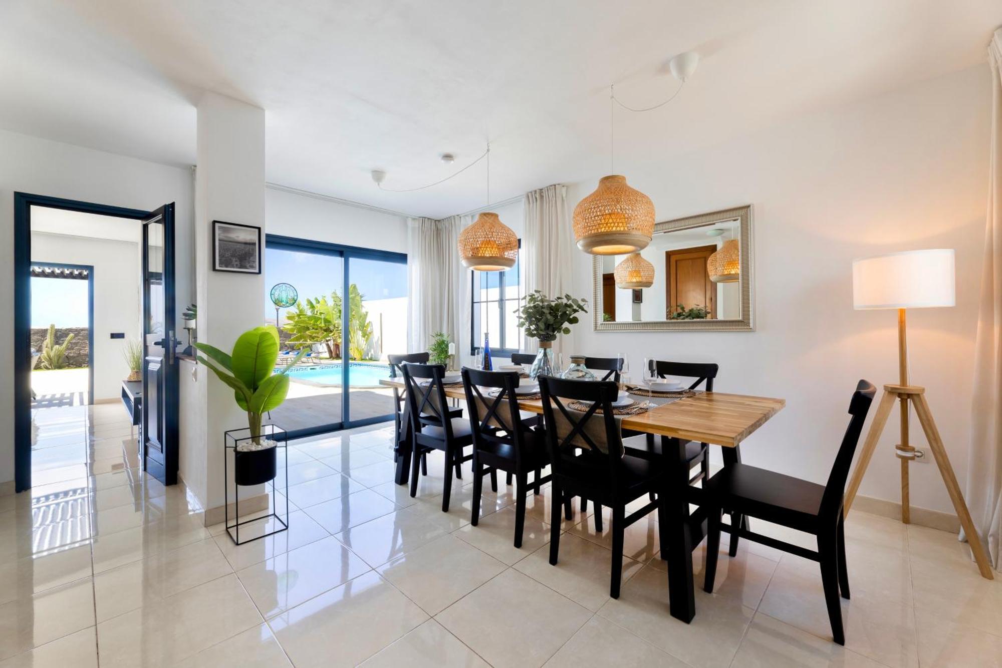 Villa Playa Blanca - Heated Pool, Aircon Exterior foto